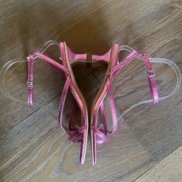 DOLCE VITA Baylor Square Toe Block Heel Thong Sandals In Magenta Crackle - Picture 9 of 13